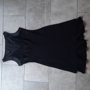 Jones New York Black Crepe Cocktail Dress With Satin Detailing